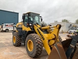 Used Loader in yard for Sale